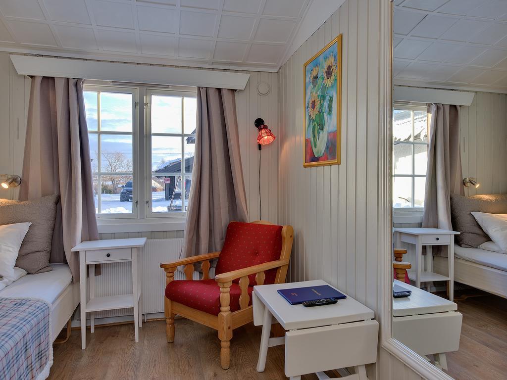 Hotel Gomobu Fjellstue Ron Esterno foto