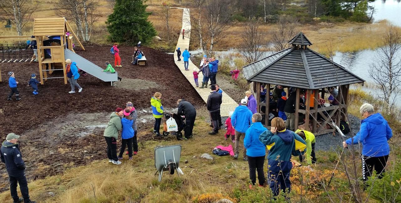 Hotel Gomobu Fjellstue Ron Esterno foto